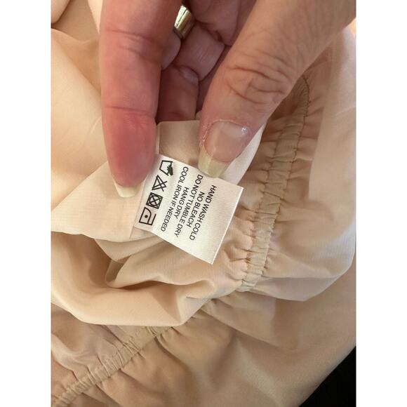 Lovers + Friends Cute Peach Malia Ruffle Cold Shoulder Deep-V Open Back Romper L - Picture 11 of 13